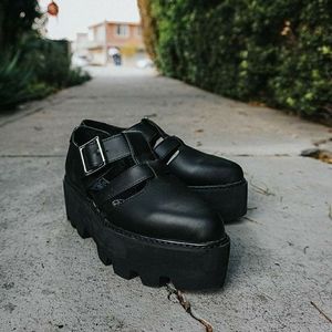 T.U.K PNT DINO SANDAL